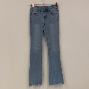 Denim Fueled Jeans • Straight Leg w/Slight Bell • Sz 3 • Juniors